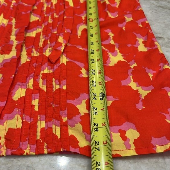 VINTAGE GAP | Red/Yellow/Purple Camo Button Up Sleeveless Blouse | Medium - Picture 4 of 10